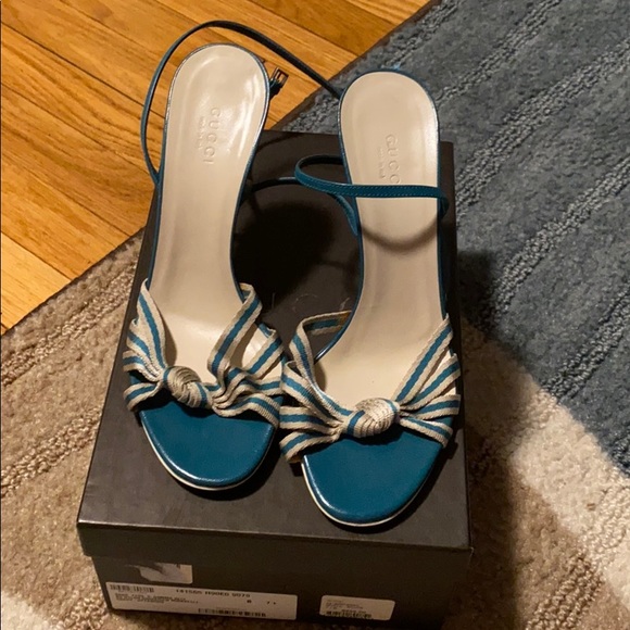 Gucci Peep Toed Sandals - Picture 1 of 4
